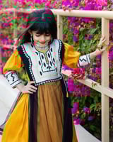 فستان جنوبي بلون اصفر