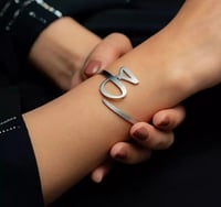 اسوارة حرف حسب اختيارك