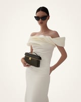 حقيبة جي دبليو ثيا ذات المقبض العلوي