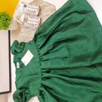 فستان بناتي أخضر جميل