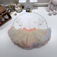 تيور حلاوة العيد ، مميز بتنورة كلوش مكونه من عدة ط...