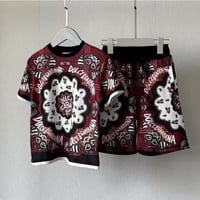 طقم ولادي من قطعتين اللون العنابي الخرافي