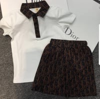 طقم ولادي بلوزة ابيض