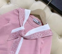 طقم أنيق وفخم