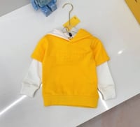 بلوزة شتوية انيقه ( نفس اللون )