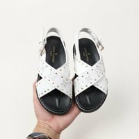 حذاء فخم و أنيق