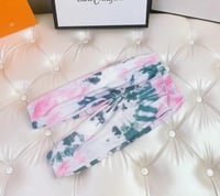 طقم بناتي من قطعتين