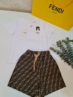 طقم ولادي بالوان فخمه ومميزة