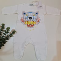 افرول مواليد قطني مميز اللون الابيض