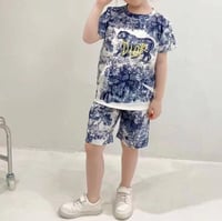 طقم شورت من قطعتين