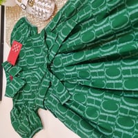 فستان مواليد أخضر جميل مع حزام خارجي