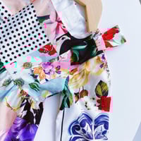 فستان ناعم بنقشات أنيقه