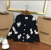 جاكيت شتوي باللون الاسود