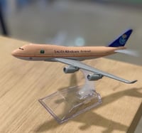 مجسم الطائرة المعدني لمحبين السفر