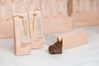 توزيعات العيد باستيل صينية تحتوي على 18 علبه