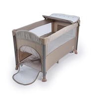 سرير ومحبس مع طاولة تغيير من مامي تاون - بيج