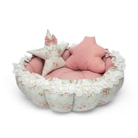 عش طفل متعدد الوظائف - زهور