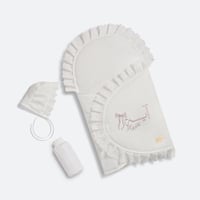 مدس استقبال مطرز بالاسم