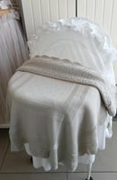 ملف صوف دانتيل