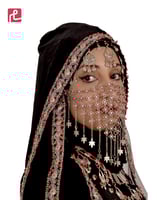 زي صنعاني بتطريز المرجان