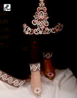 زي صنعاني بتصميم عرائسي