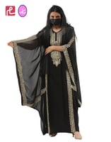 ثوب مستوحاة من المنطقة الشرقية تطريز زري ياباني