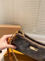 شنطة لويس فيتون