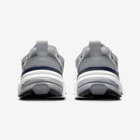 حذاء Nike V2K Run