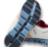 حذاء اون راننج On Running Cloud X Shift