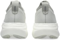 حذاء رياضي GEL-NIMBUS 27 LUXE رمادي فاتح بنعل أبيض...