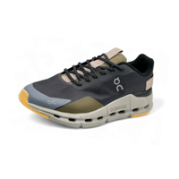 حذاء اون راننج On Running Cloudnova1