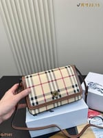 شنطة نساء من بربري