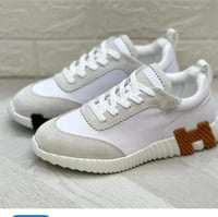 حذاء سنيكرز الايطالي من هيرمز