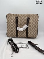 شنطة نسائية من جوتشي