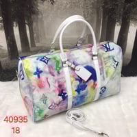 شنطة سفر من لويس فيتون