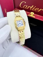 ساعة كارتير نسائي