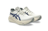 حذاء رجالي من أسيكس