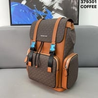 حقيبة ظهر مايكل كورس