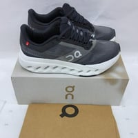 حذاء أون رننق للجري والمشي – أسود ورمادي