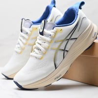 GEL-KAYANO™ 32