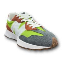 New Balance 327