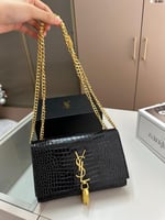 حقيبة سان لوران سوداء بسلسلة ذهبية – تصميم فخم منق...