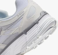 حذاء NikeNike P-6000