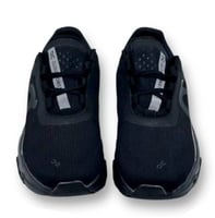 حذاء اون راننج On Running Cloud X Shift