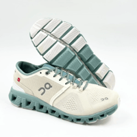 حذاء كيو سي اون راننج كلاود Cloud X