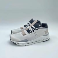 كاجوال اون راننج كلاود سويفت