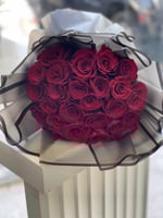 باقة جوري أحمر