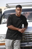 أوفـر سايز تيشيرت – Black is the New Black