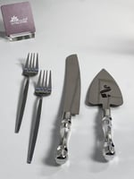 طقم قطاعة اكريلك فضي مع شوك