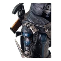 مجسم ذا سترينجر من لعبة ديستيني 2